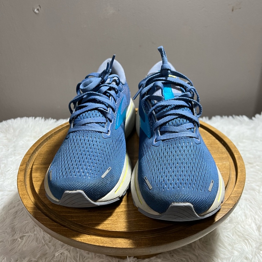 Brooks Ghost 14 Women’s Size 10 Running Shoes ‘Blue/Ocean/Oyster’